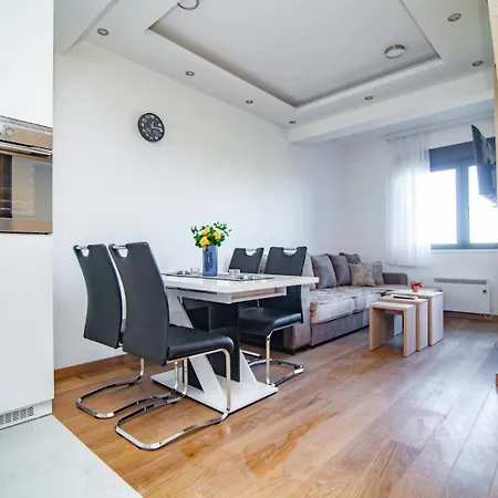 Pekovic Lux 1 Apartment