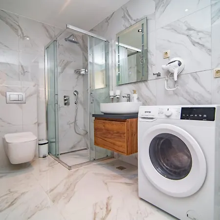 Pekovic Lux 1 Apartment *